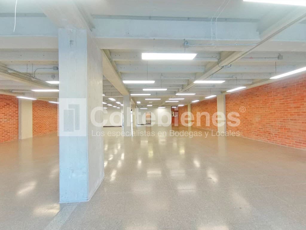 Local en arriendo – Guayabal, Medellín foto 4