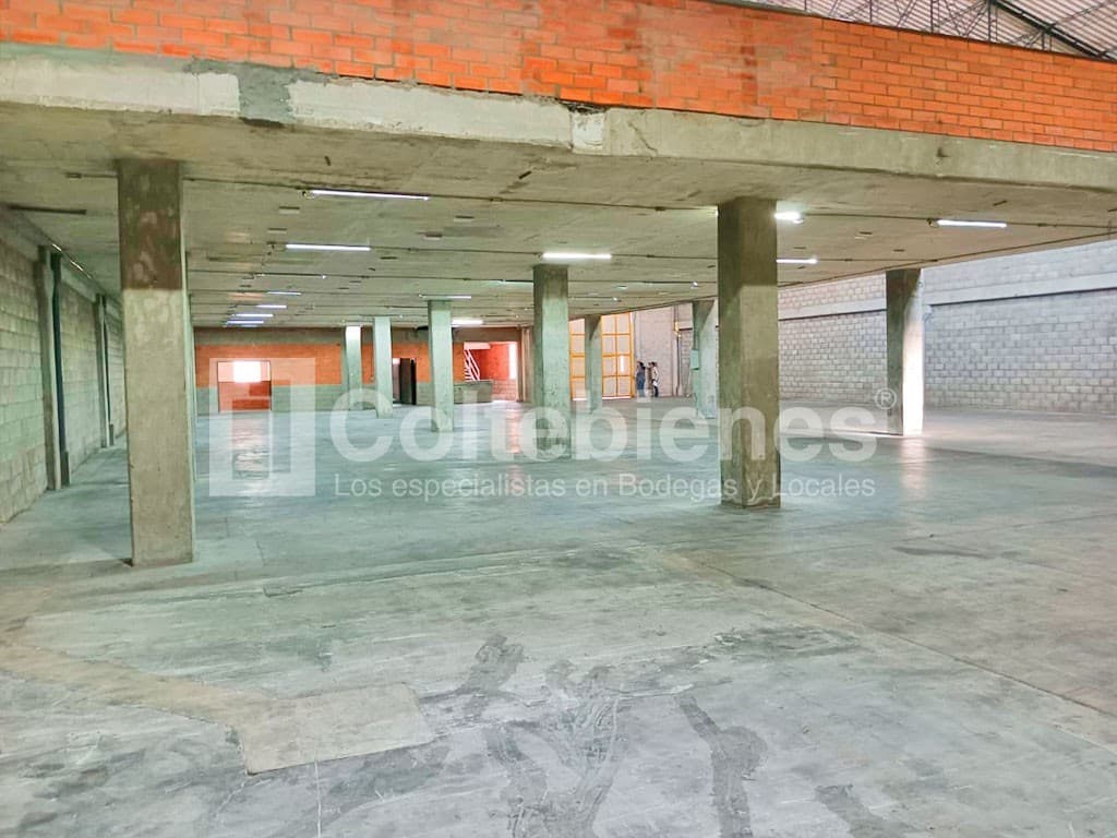 Bodega en arriendo – Rionegro foto 4