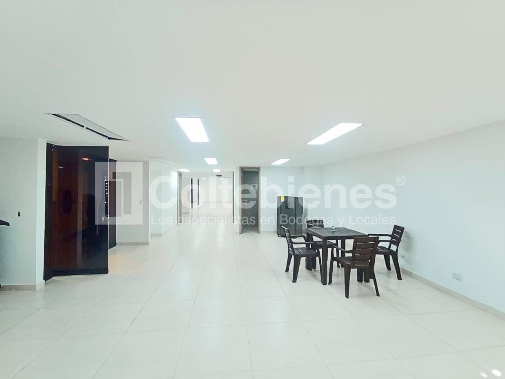 Local en arriendo – Laureles, Medellín foto 5