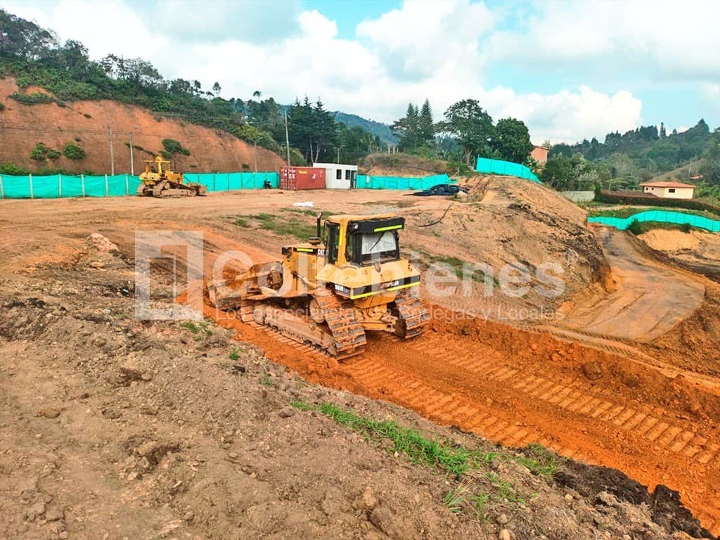 Lote en venta – Guarne foto 3