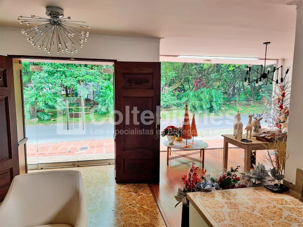 Casa en arriendo – Patio Bonito, Medellín