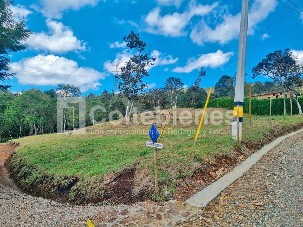 Lote en venta – La Honda, Guarne foto 2