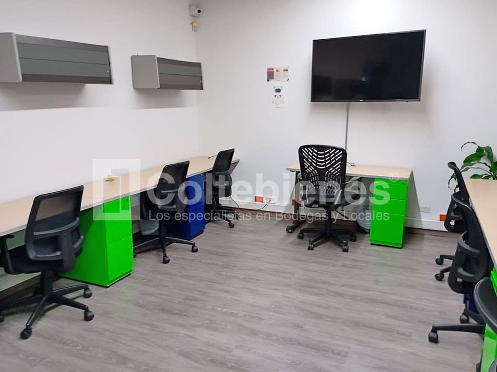 Oficina en arriendo – Poblado, Medellín