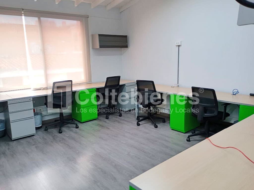 Oficina en arriendo – Poblado, Medellín foto 3