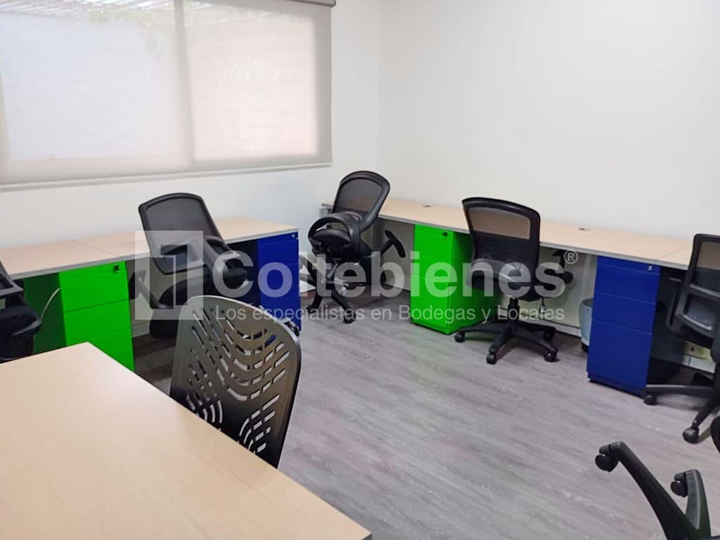 Oficina en arriendo – Poblado, Medellín foto 4
