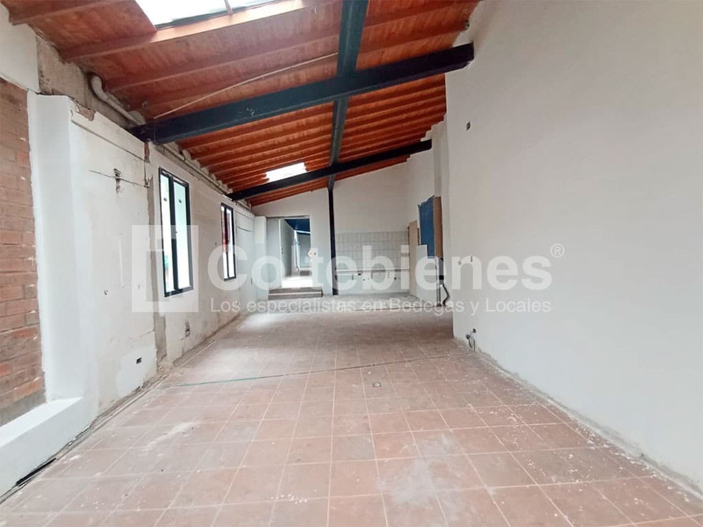 Local en arriendo – Manila, Medellín