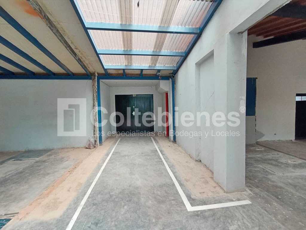 Local en arriendo – Manila, Medellín foto 4