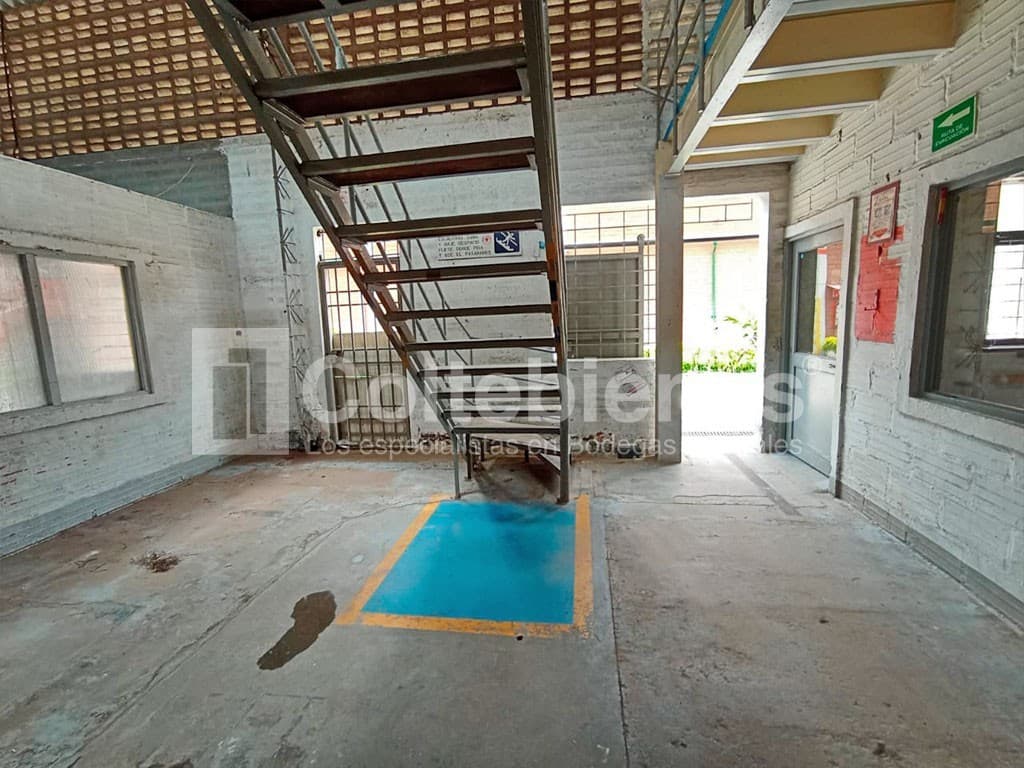 Bodega en arriendo – Bello foto 3