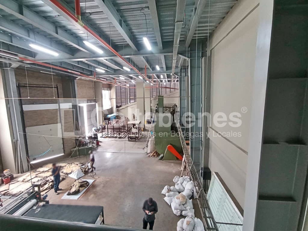 Bodega en arriendo – Caldas foto 2