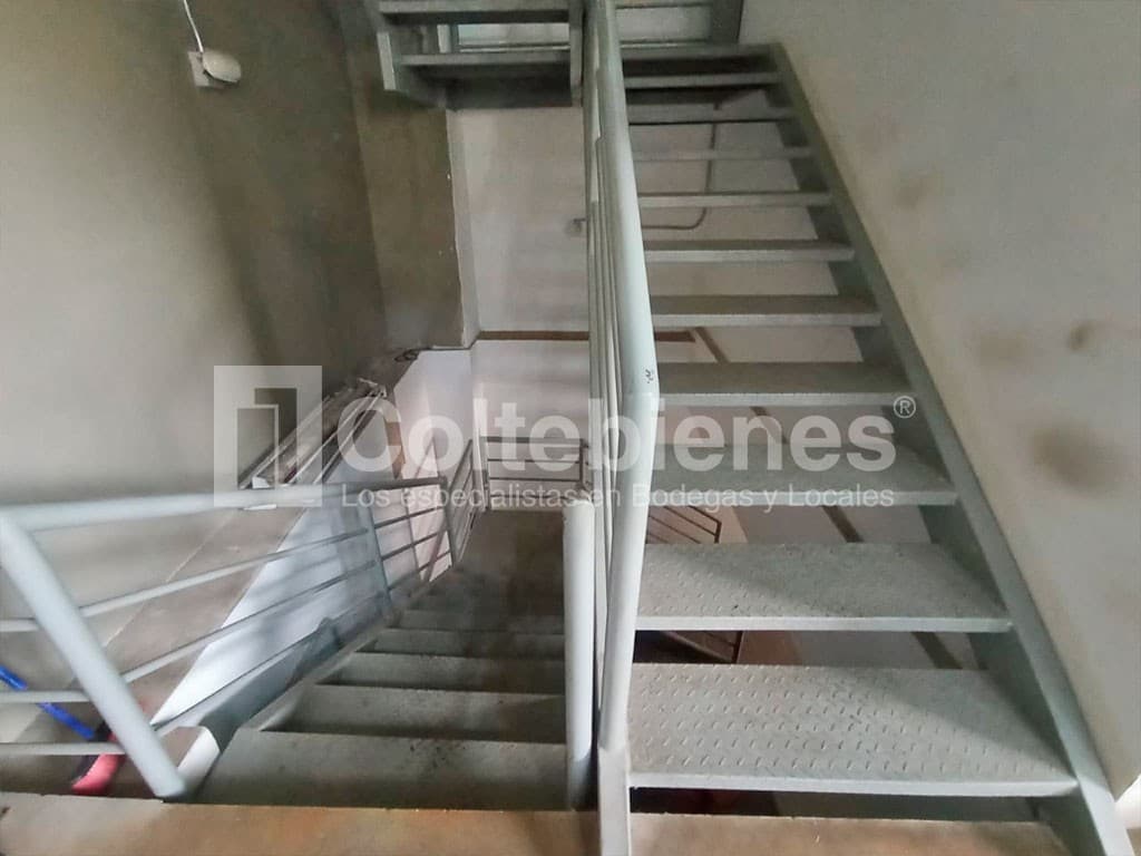 Bodega en arriendo – Caldas foto 3