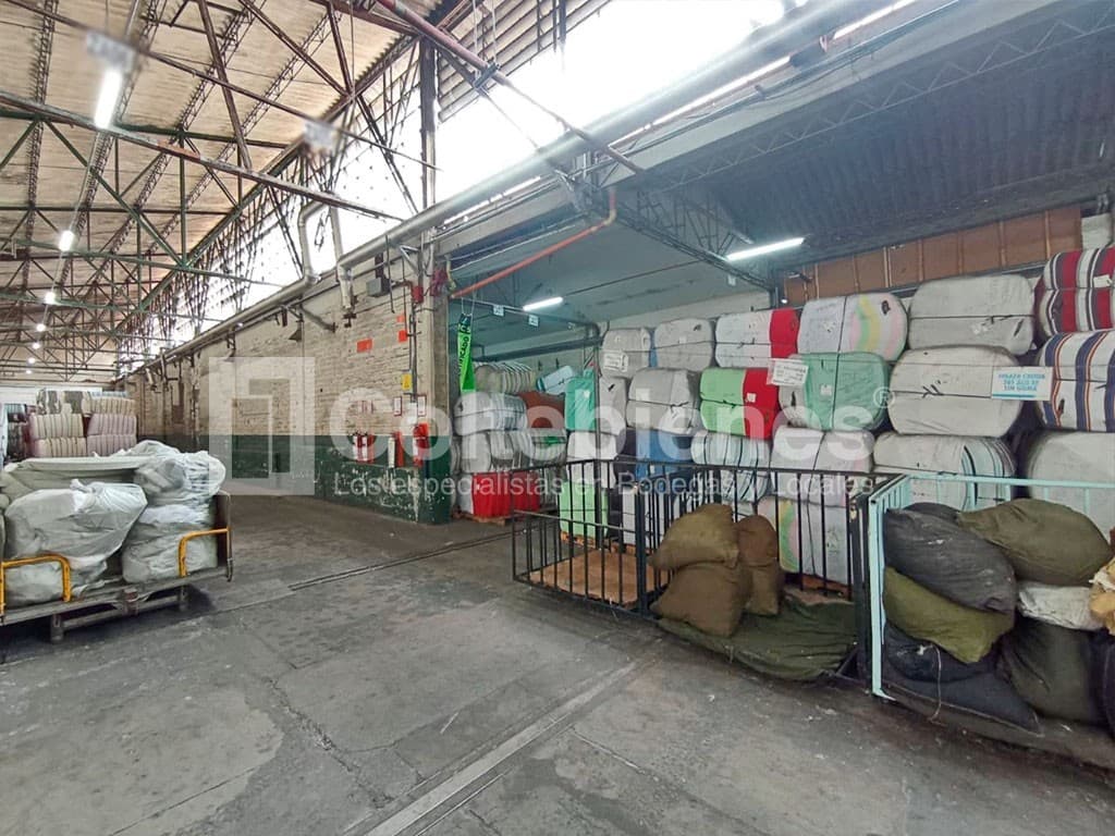 Bodega en arriendo – Bello foto 3