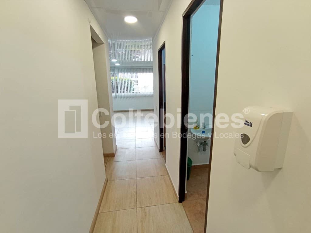 Bodega en arriendo – Sajonia, Rionegro foto 3