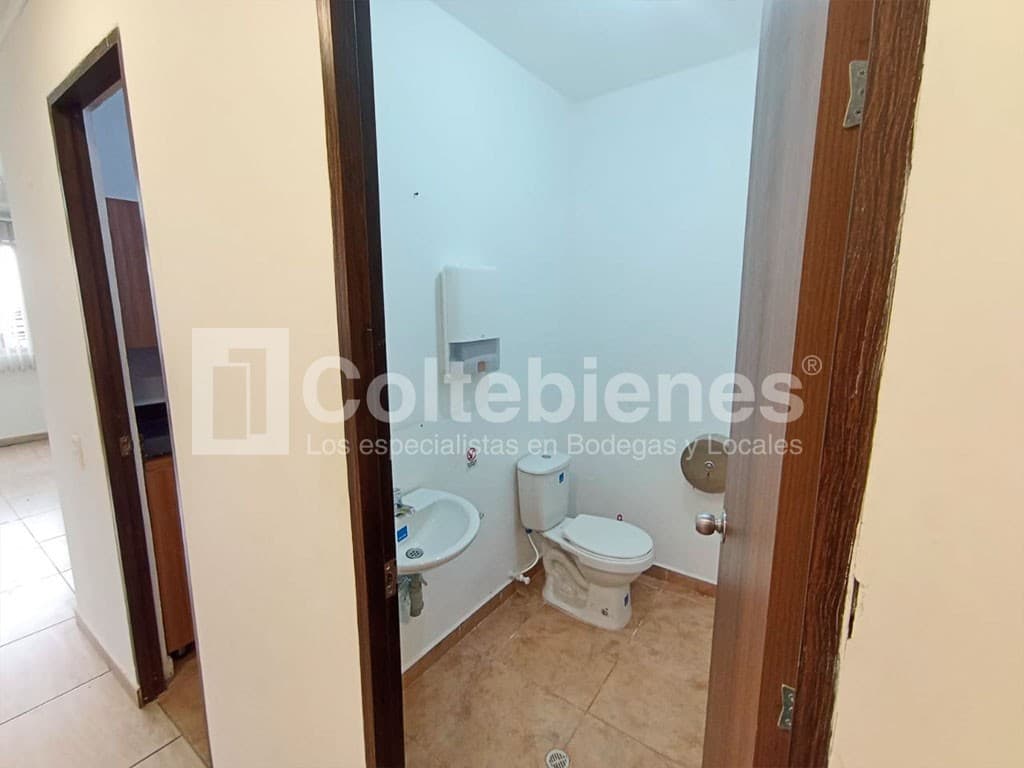 Bodega en arriendo – Sajonia, Rionegro foto 4