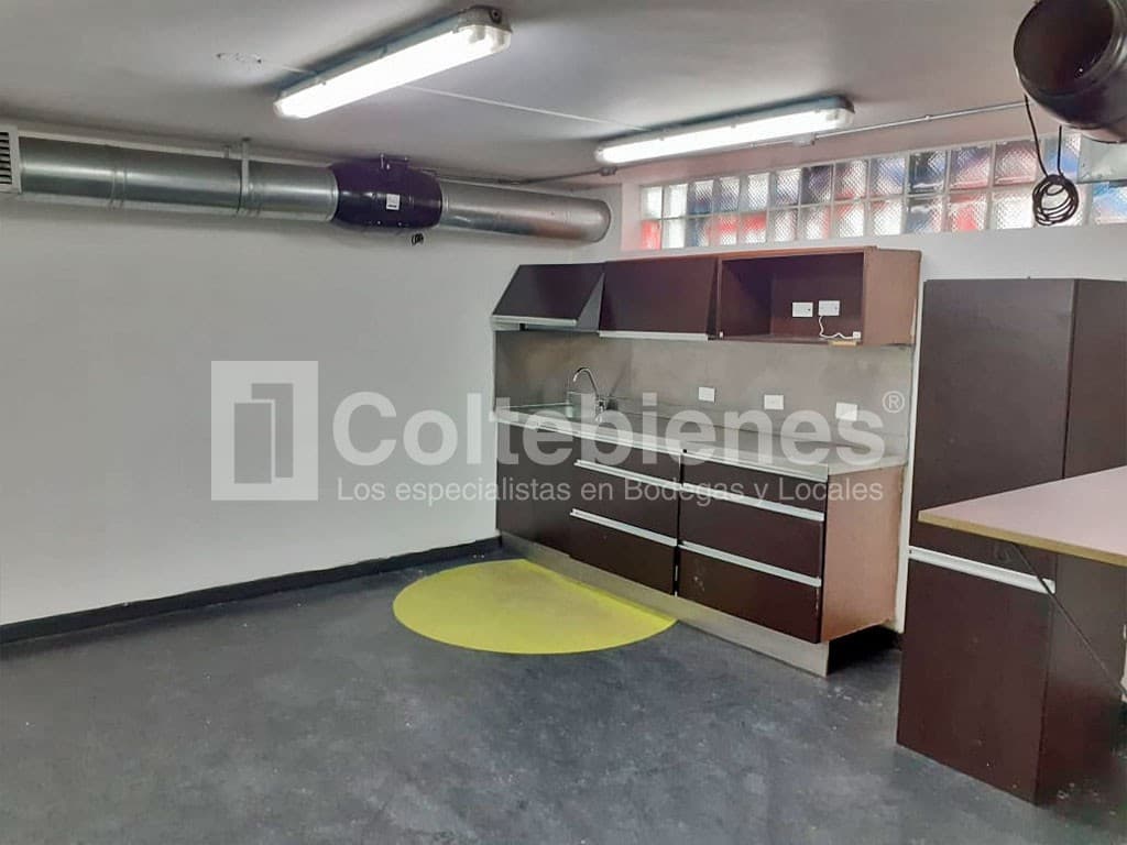 Edificio en venta – Villa Nueva, Medellín foto 2