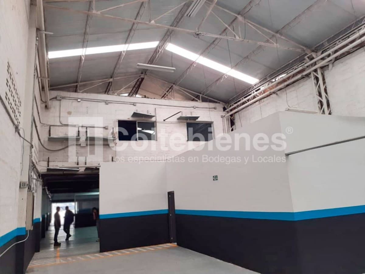 Local en venta – Guayabal, Medellín foto 4