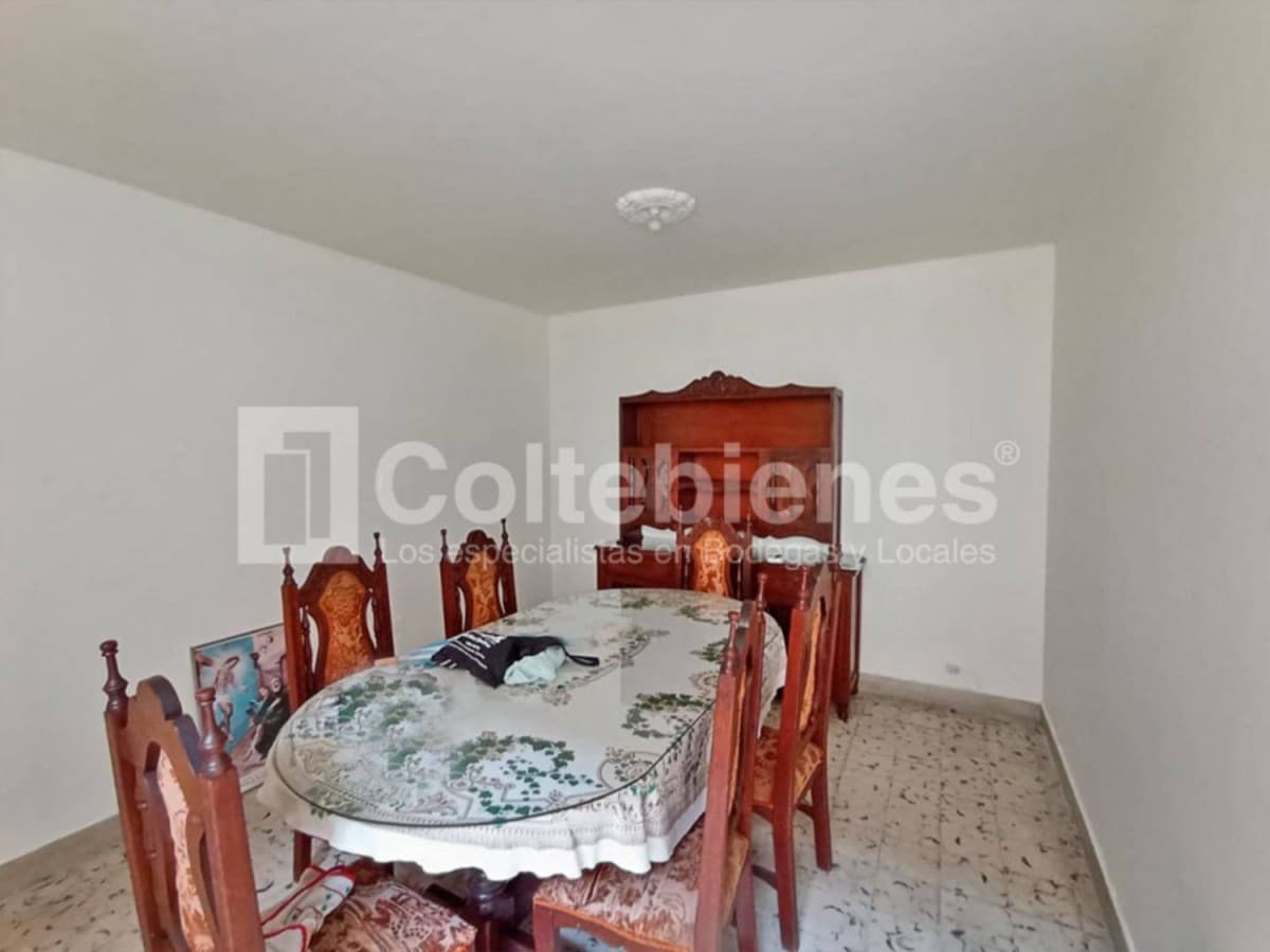 Casa en arriendo/venta – Mesa, Envigado foto 4