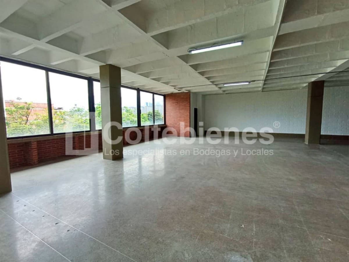 Local en arriendo – Guayabal, Medellín foto 3