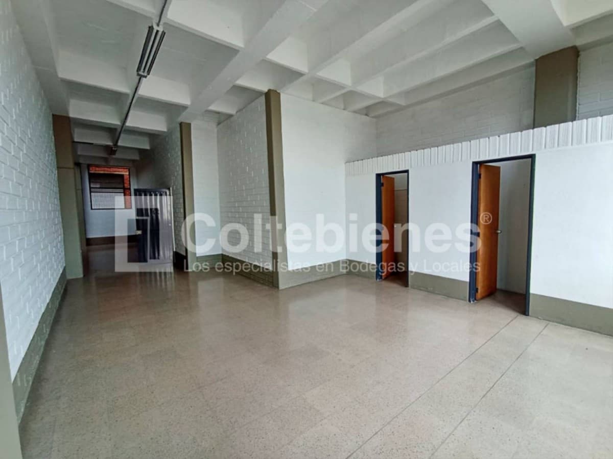 Local en arriendo – Guayabal, Medellín foto 2