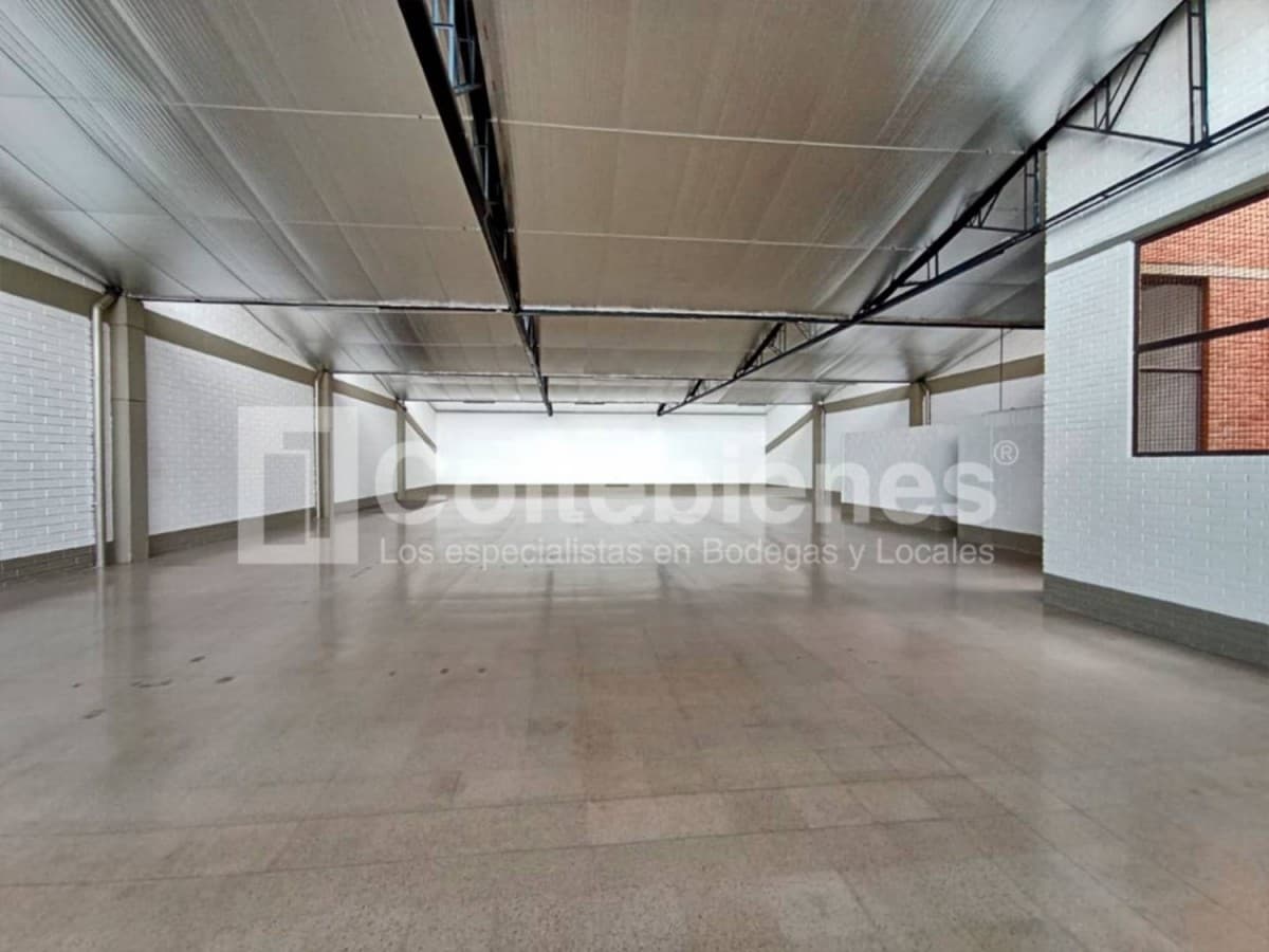 Local en arriendo – Guayabal, Medellín foto 4