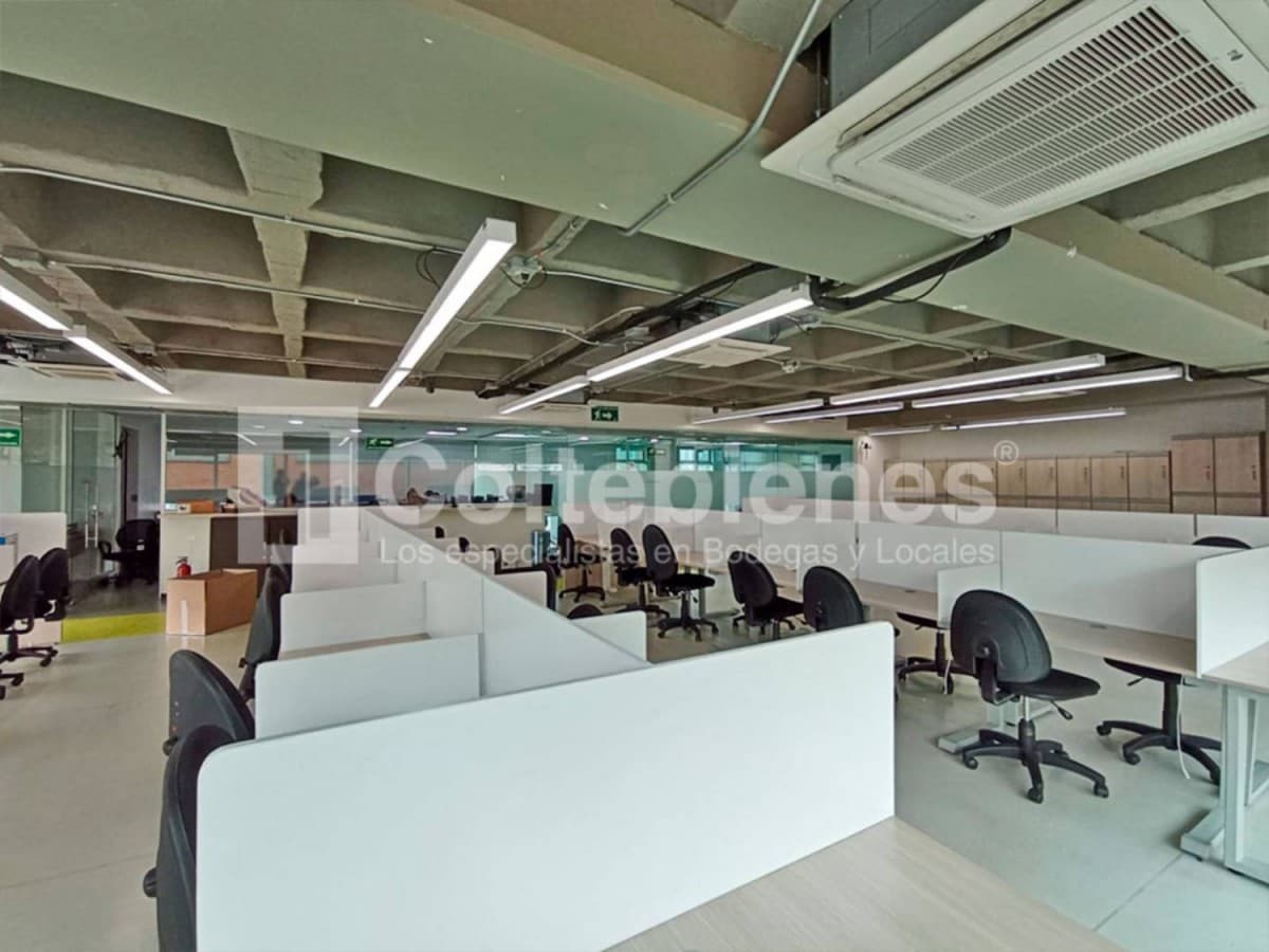 Oficina en arriendo – Villa Paula, Itagüí foto 2