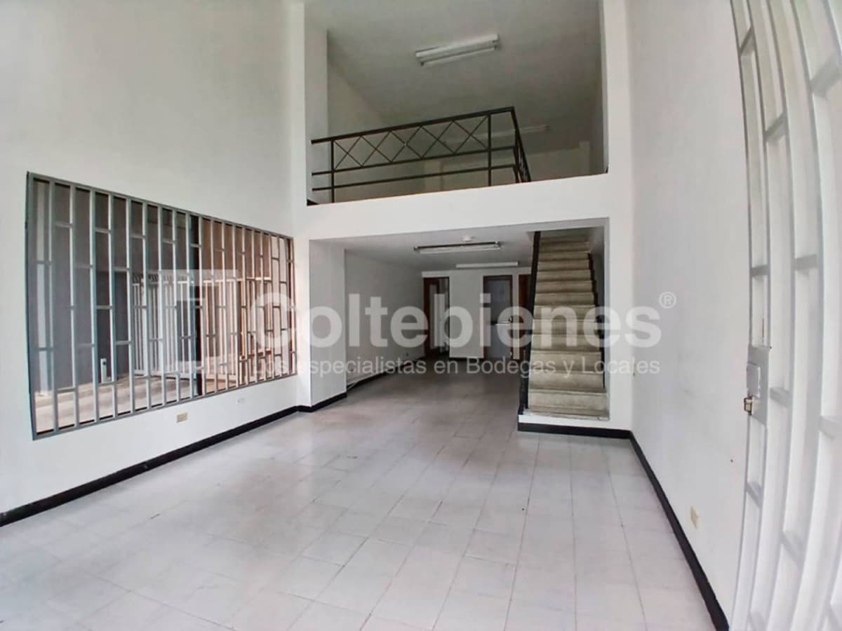 Local en arriendo – Laureles, Medellín foto 2