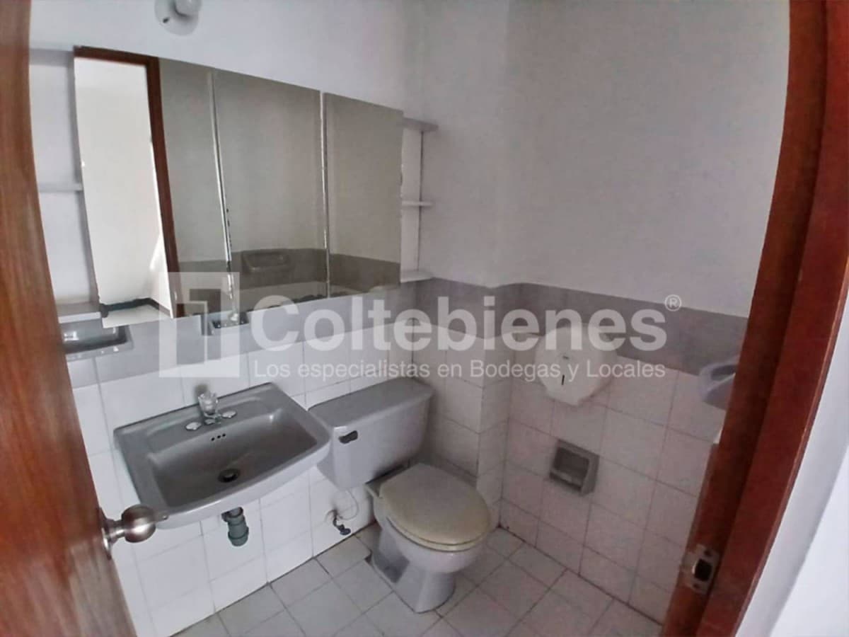 Local en arriendo – Laureles, Medellín foto 5