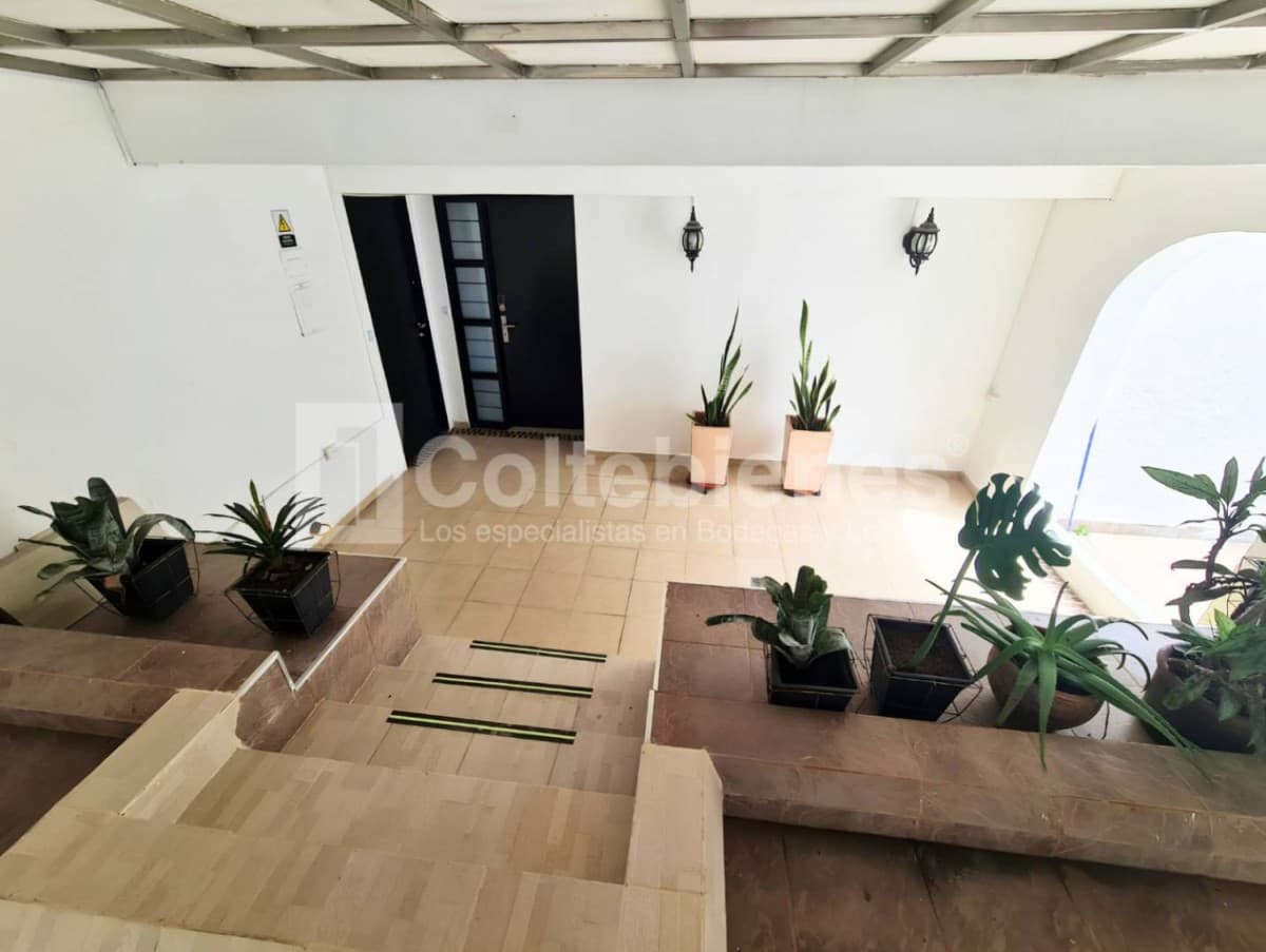 Casa en arriendo/venta – El Tesoro, Medellín foto 2
