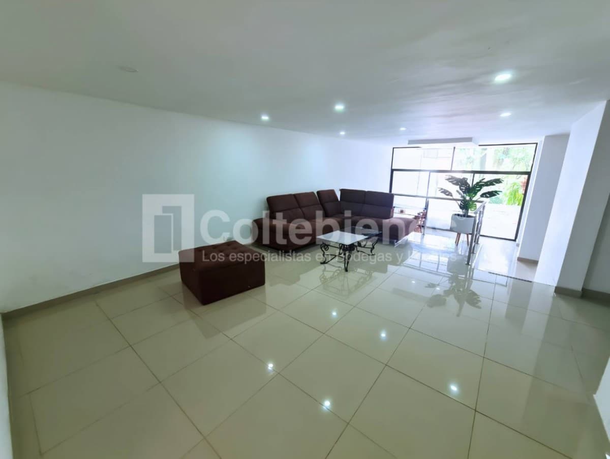 Casa en arriendo/venta – El Tesoro, Medellín foto 3