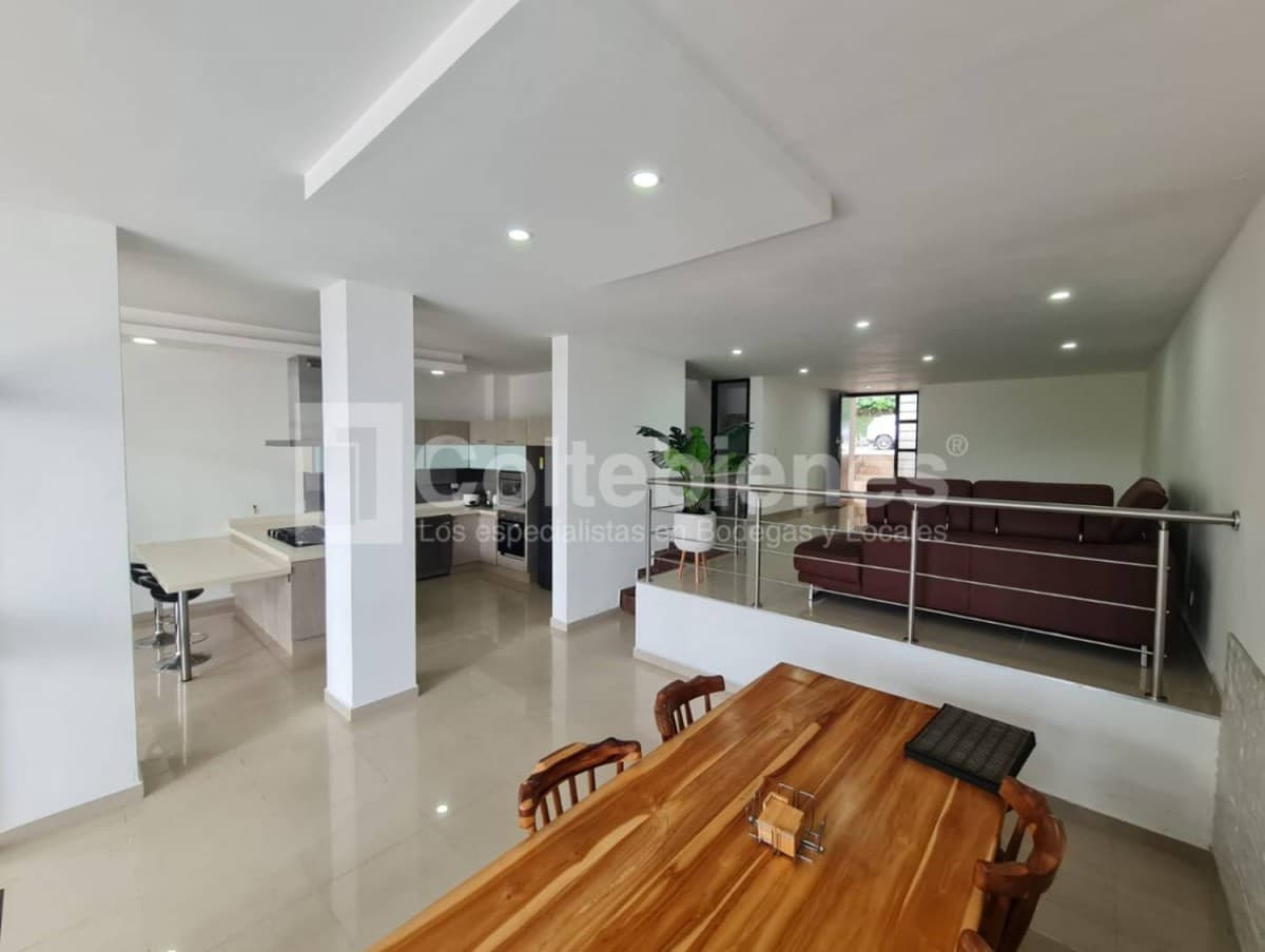 Casa en arriendo/venta – El Tesoro, Medellín foto 5