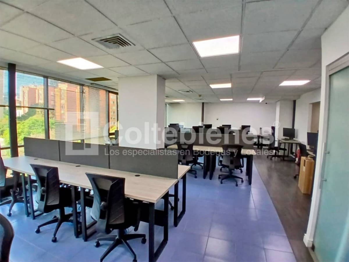 Oficina en venta – Poblado, Medellín