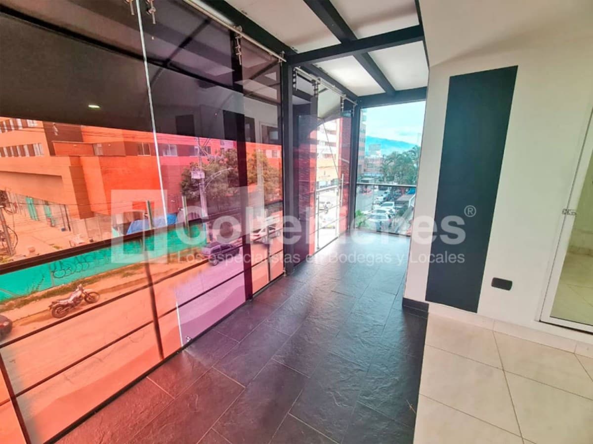 Local en arriendo – San Diego, Medellín foto 2
