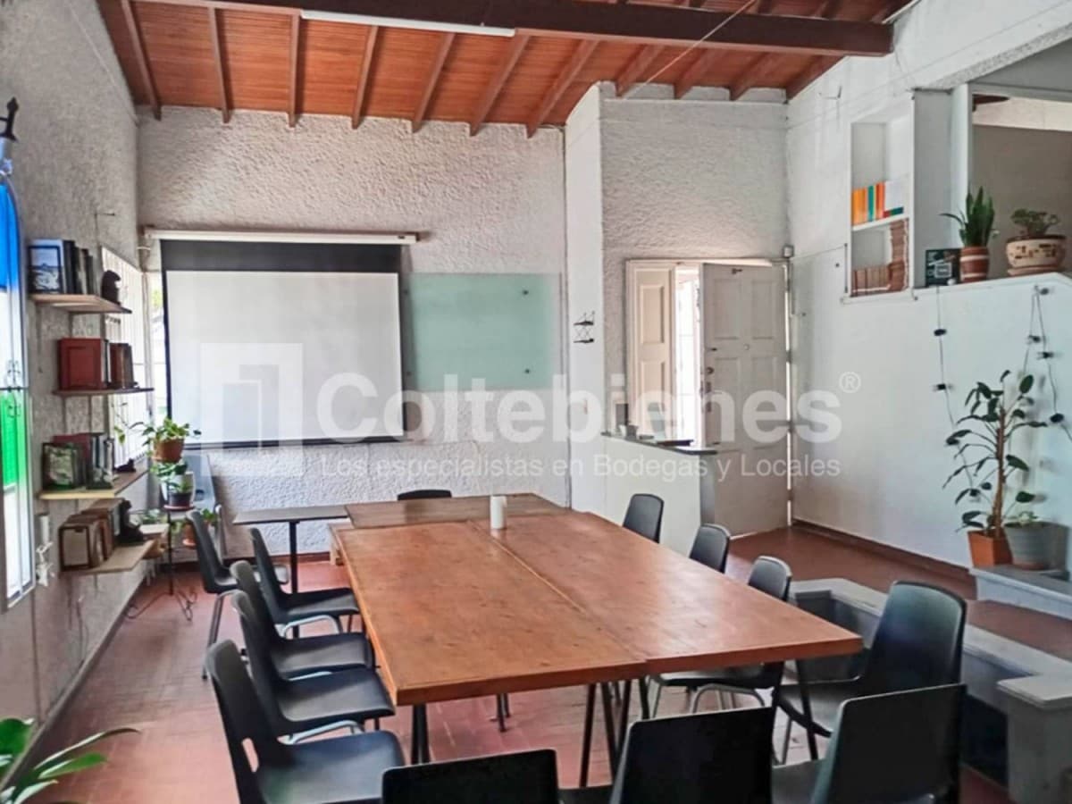 Casa en venta – Patio Bonito, Medellín foto 2