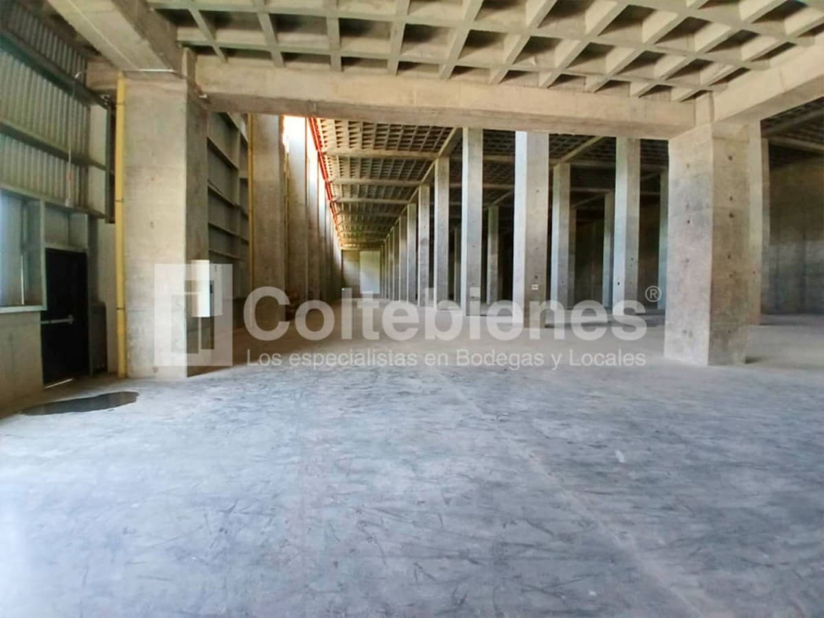 Bodega en arriendo – Sierra Morena, La Estrella foto 3