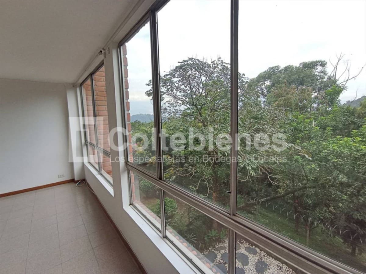 Apartamento en arriendo – Poblado, Medellín foto 3