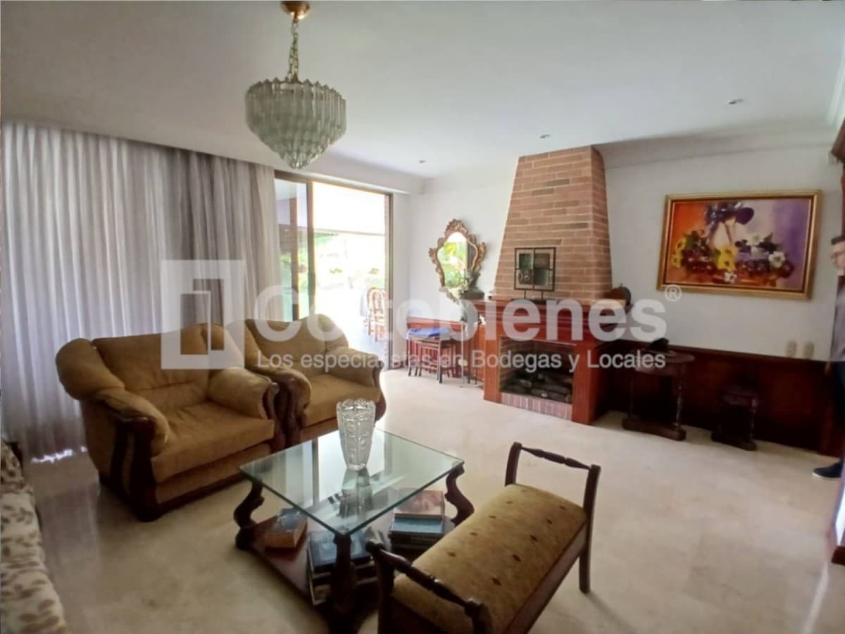 Casa en arriendo/venta – Poblado, Medellín foto 5