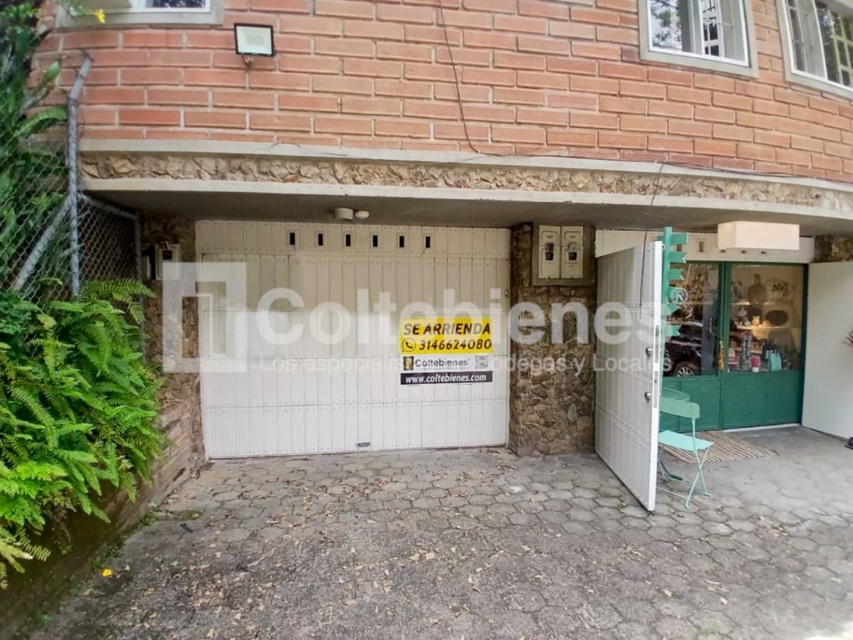 Casa en arriendo – Poblado, Medellín