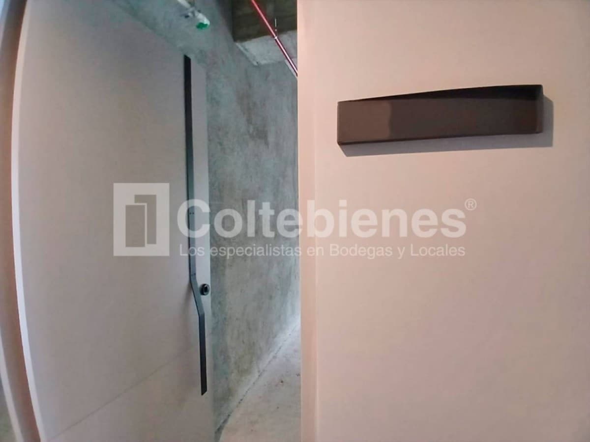 Oficina en arriendo – Poblado, Medellín foto 4
