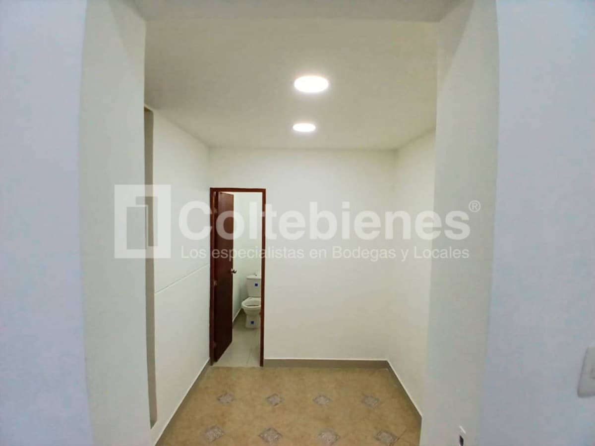 Local en arriendo – Centro, Envigado foto 4