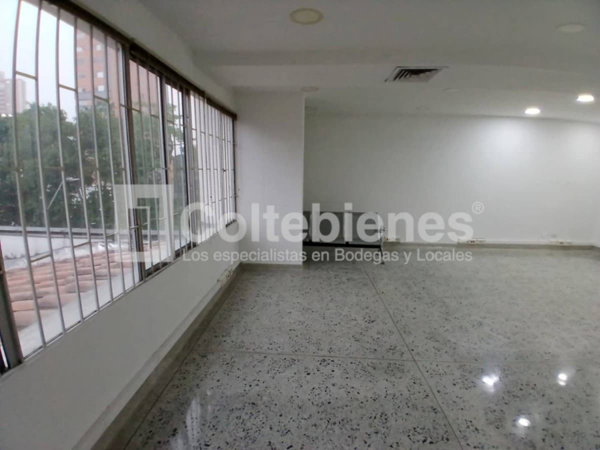 Oficina en arriendo – Poblado, Medellín foto 4