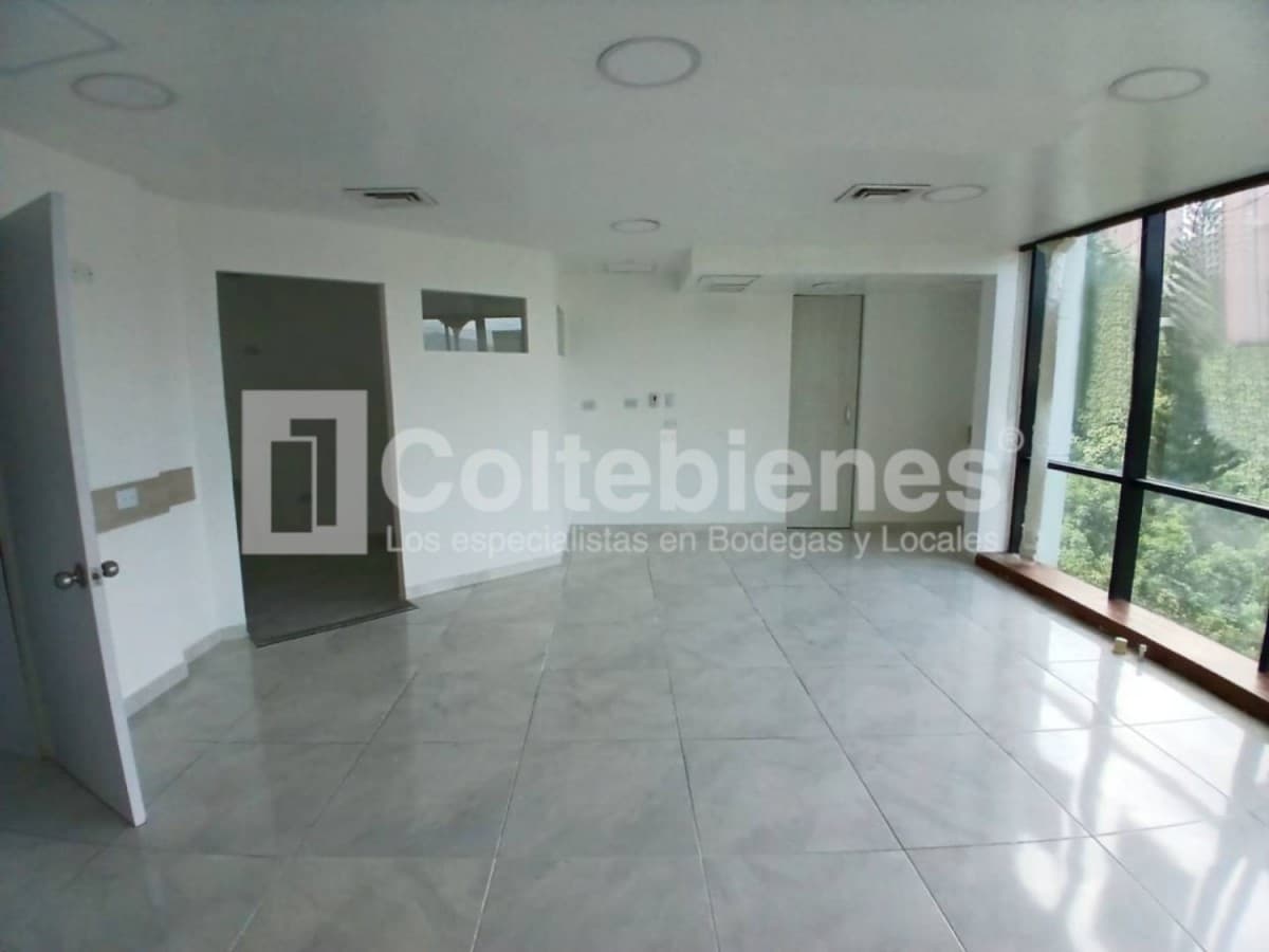 Oficina en venta – Poblado, Medellín foto 3