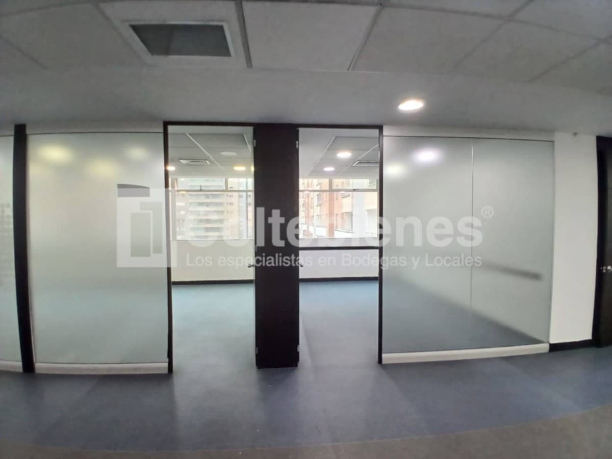 Oficina en arriendo/venta – Ciudad Del Río, Medellín foto 4