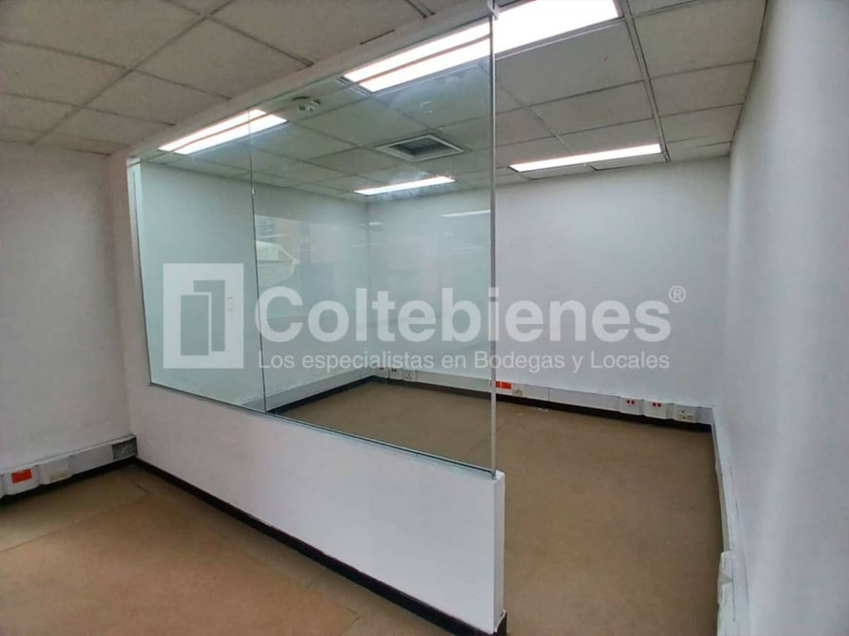 Oficina en arriendo/venta – Poblado, Medellín foto 5