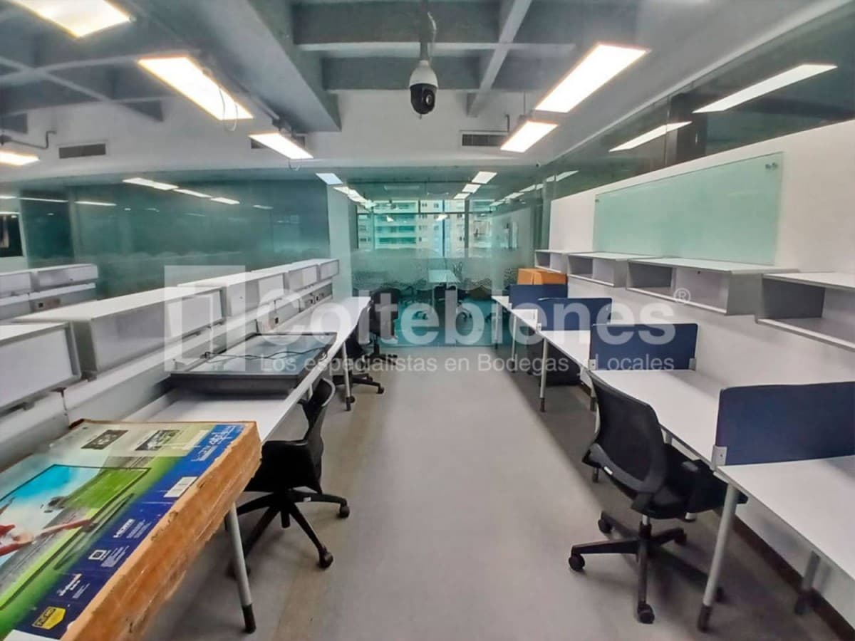 Oficina en arriendo – Ciudad Del Río, Medellín foto 3
