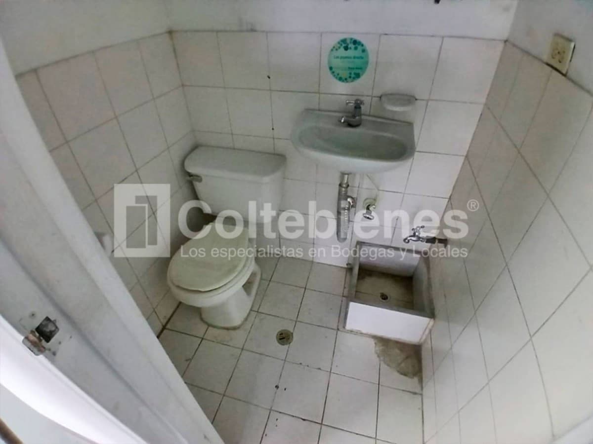 Local en arriendo – Guayabal, Medellín foto 4