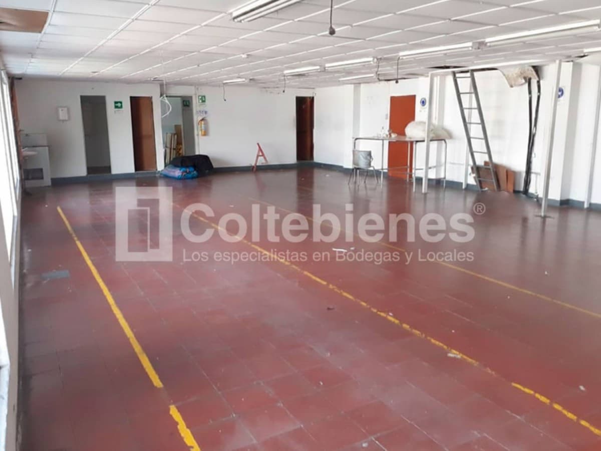 Bodega en arriendo – Barrio Colombia, Medellín foto 2