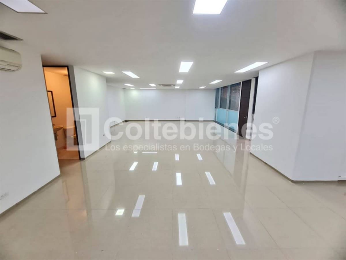 Oficina en arriendo – Poblado, Medellín