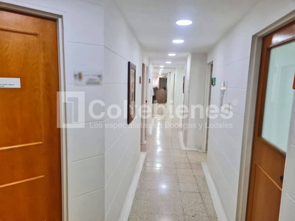 Local en arriendo – Bello foto 4