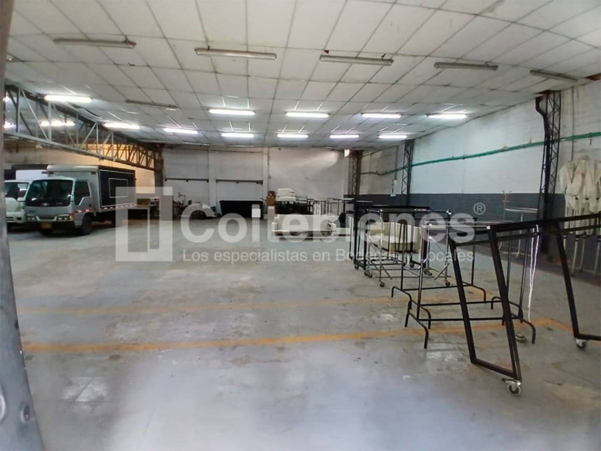Bodega en venta – Guayabal, Medellín