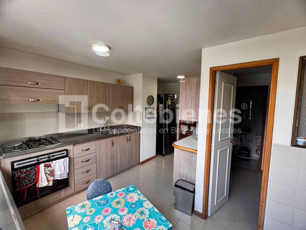 Apartamento en arriendo – Poblado, Medellín foto 4