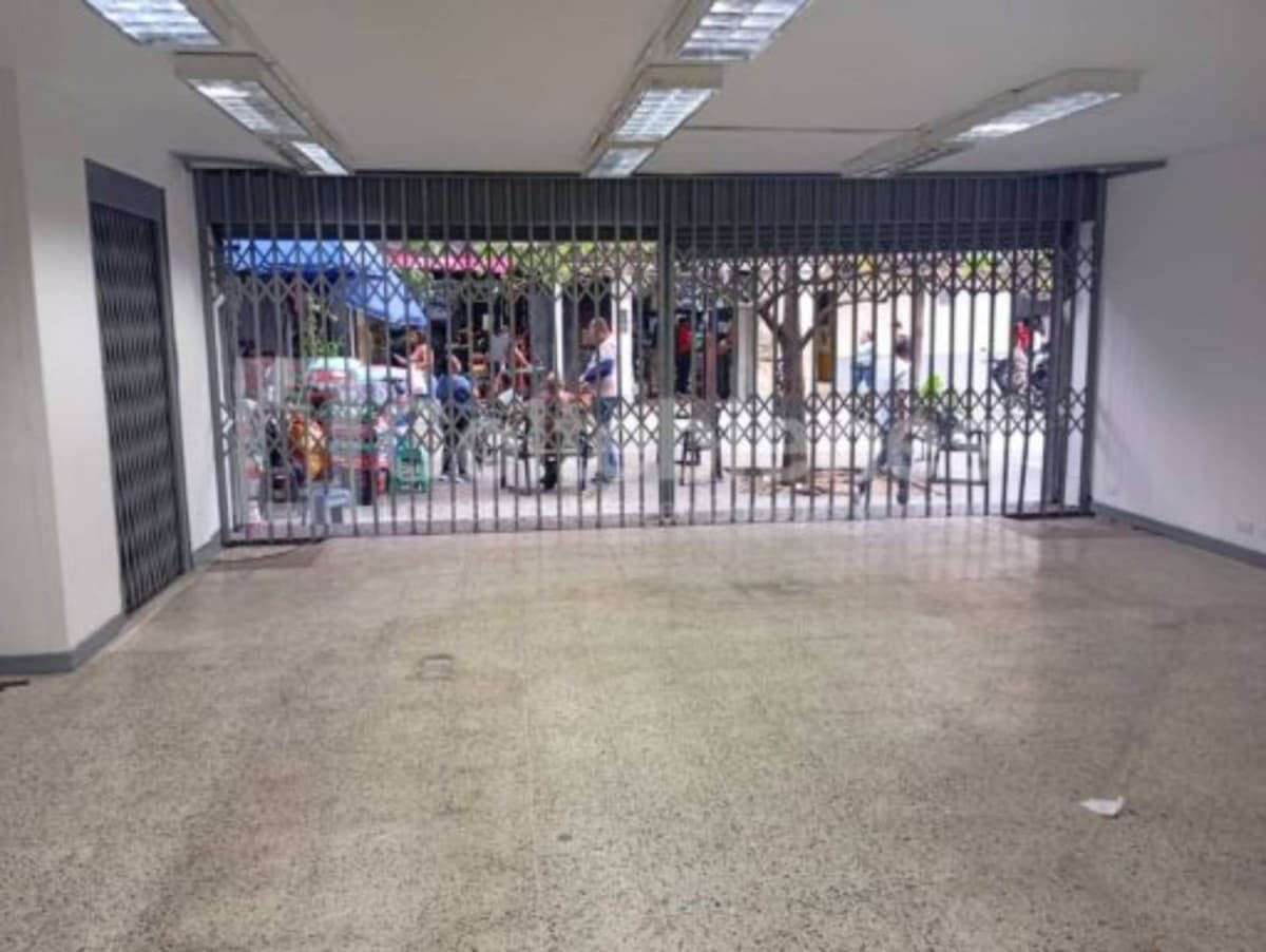 Local en arriendo – La Candelaria, Medellín